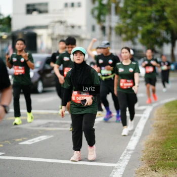 Runner Photo 3696783