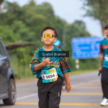 Runner Photo 3696790