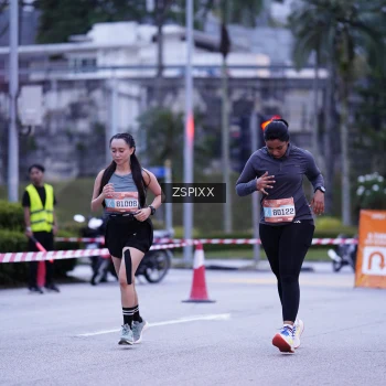 Runner Photo 3696800