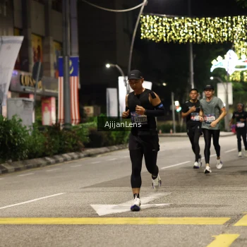 Runner Photo 3696819