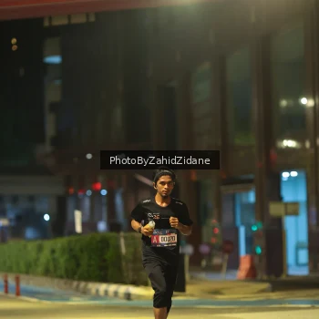 Runner Photo 3696848