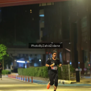 Runner Photo 3696858