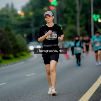 Runner Photo 3696861