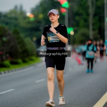 Runner Photo 3696870