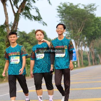 Runner Photo 3696871