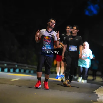 Runner Photo 3696877