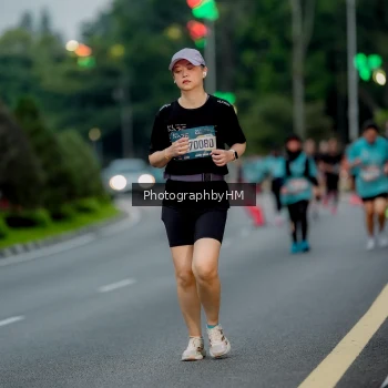 Runner Photo 3696880