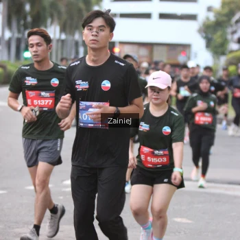 Runner Photo 3696888