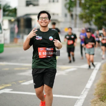 Runner Photo 3696926