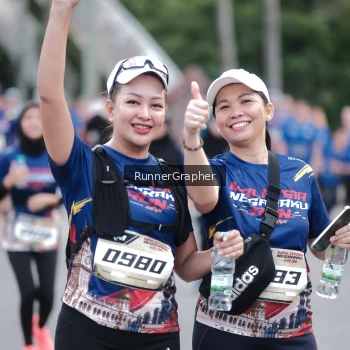 Runner Photo 3696934