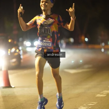 Runner Photo 3696938