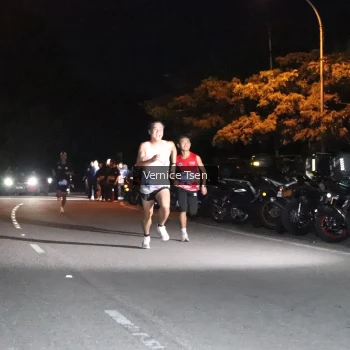 Runner Photo 3696950