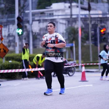 Runner Photo 3696968