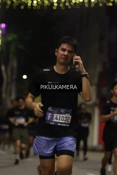 Runner Photo 3696987