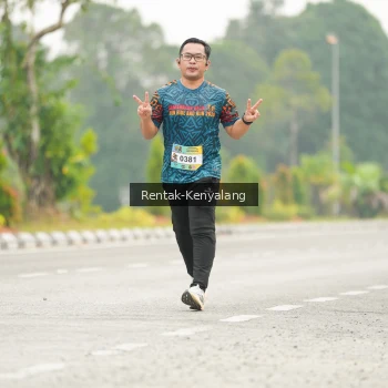 Runner Photo 3696992