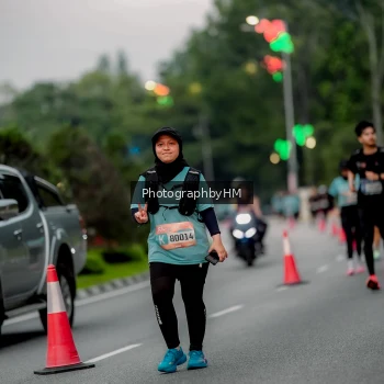 Runner Photo 3697000