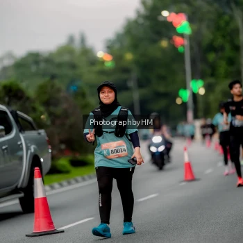 Runner Photo 3697003