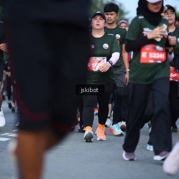 Runner Photo 3697009