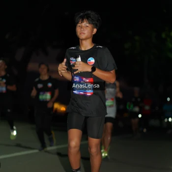 Runner Photo 3697015