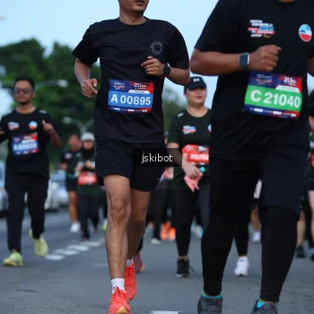 Runner Photo 3697041