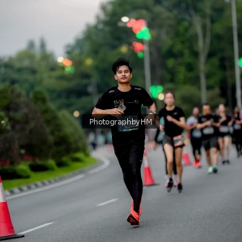 Runner Photo 3697055