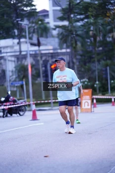 Runner Photo 3697059