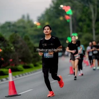 Runner Photo 3697076