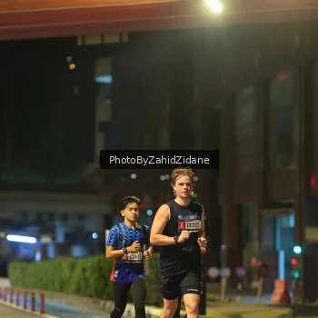 Runner Photo 3697079