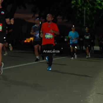 Runner Photo 3697095