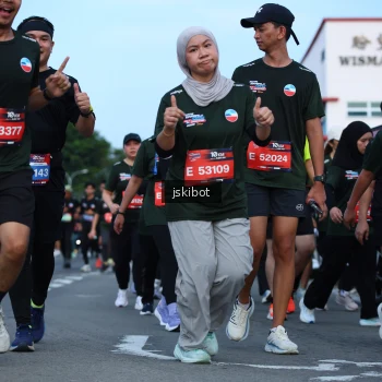 Runner Photo 3697105