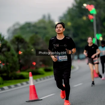 Runner Photo 3697112