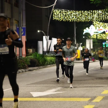 Runner Photo 3697123