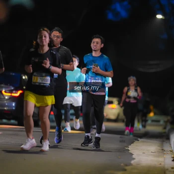 Runner Photo 3697129
