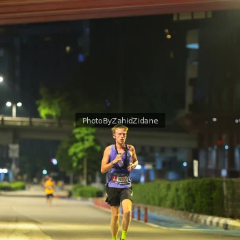 Runner Photo 3697130