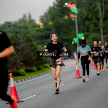 Runner Photo 3697131