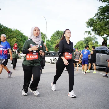 Runner Photo 3697146
