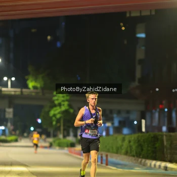 Runner Photo 3697176
