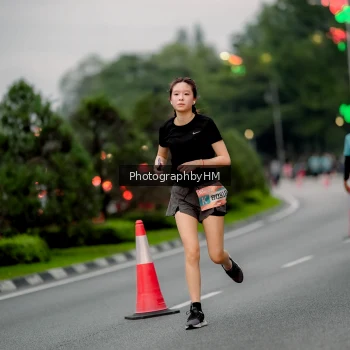 Runner Photo 3697183