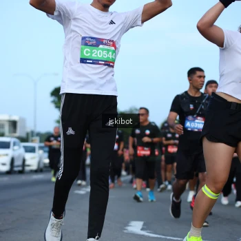 Runner Photo 3697184