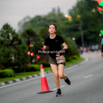 Runner Photo 3697191