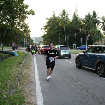 Runner Photo 3697218