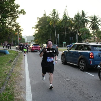 Runner Photo 3697223