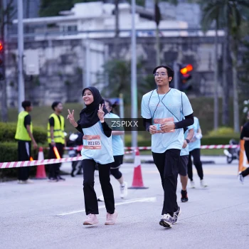 Runner Photo 3697251