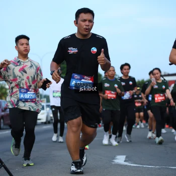 Runner Photo 3697264