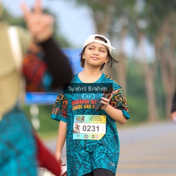 Runner Photo 3697342