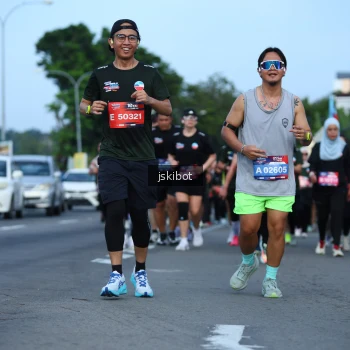 Runner Photo 3697350