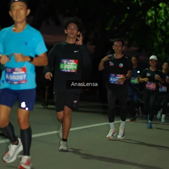 Runner Photo 3697403