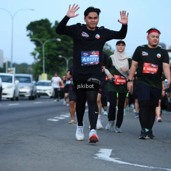 Runner Photo 3697425