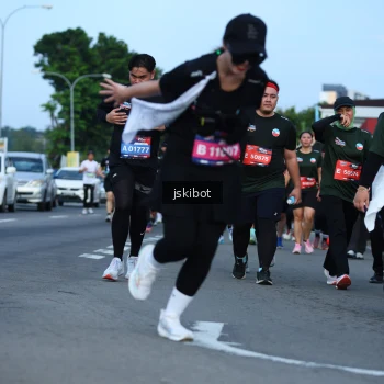 Runner Photo 3697450