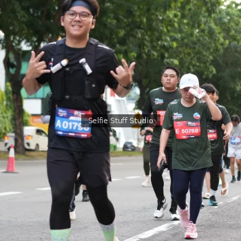 Runner Photo 3697456